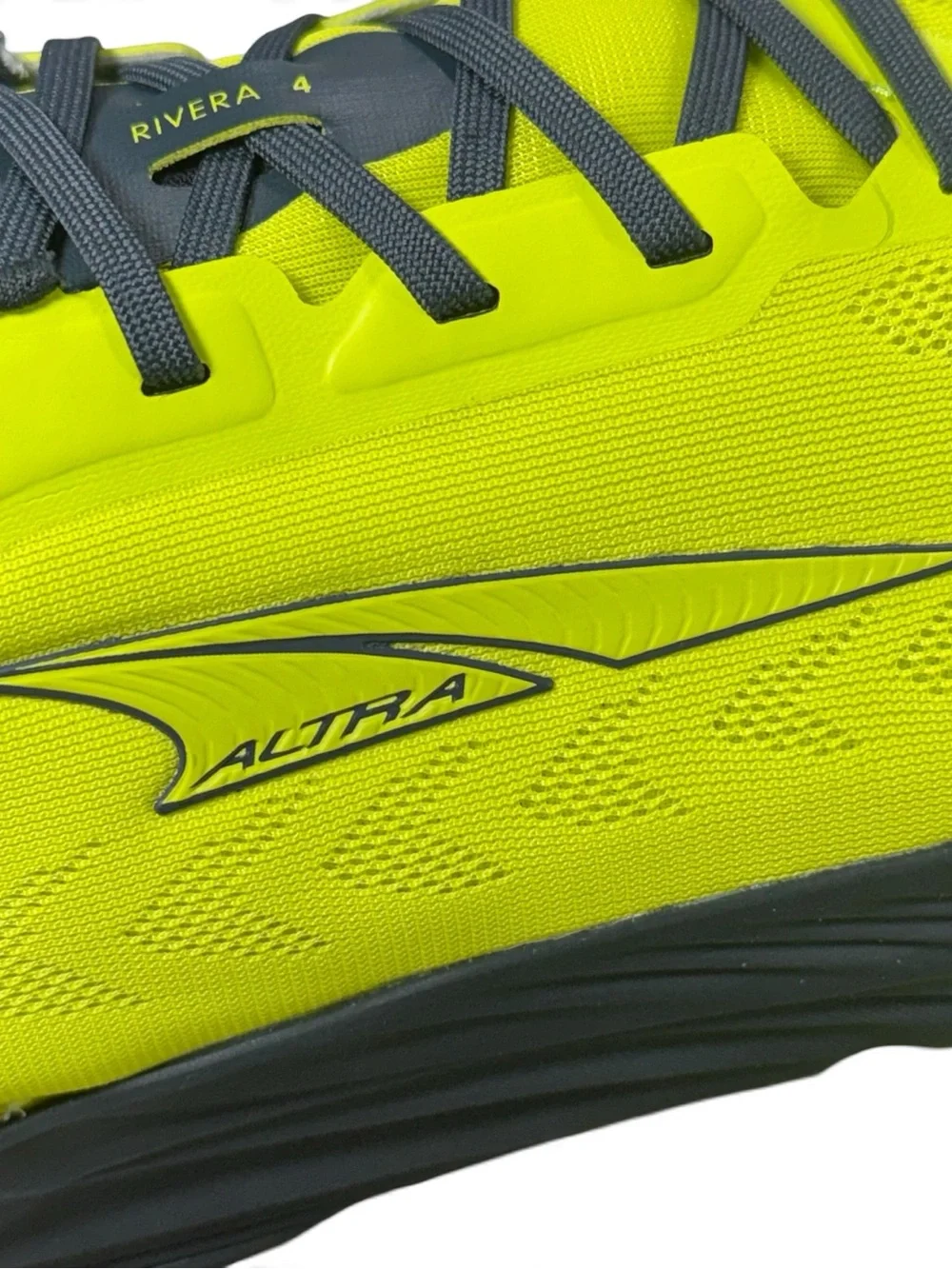 Altra men rivera